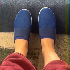 Brand new bought online never worn outside